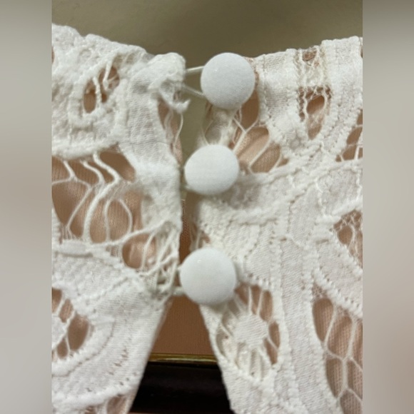 Lulus Steal a Kiss White Lace Dress NWT Size Medium - Picture 6 of 11